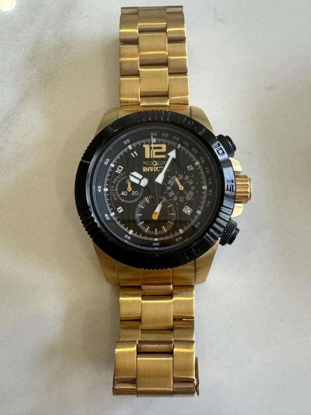 Invicta Speedway Model 15896 men’s watch
